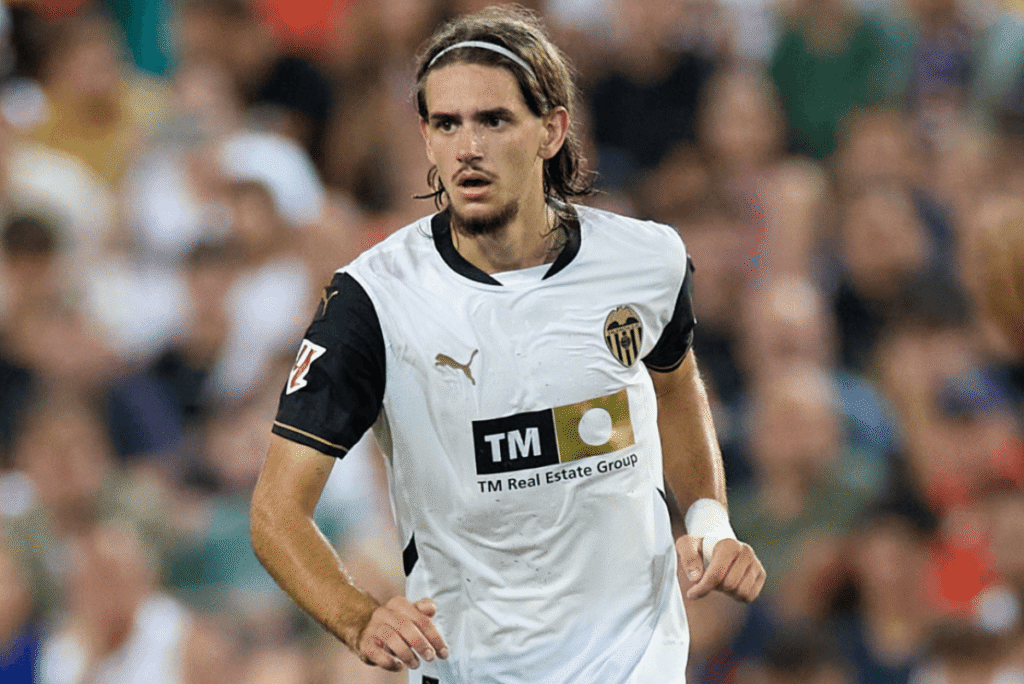 Pertahanan Valencia Yarek Gasiorowski